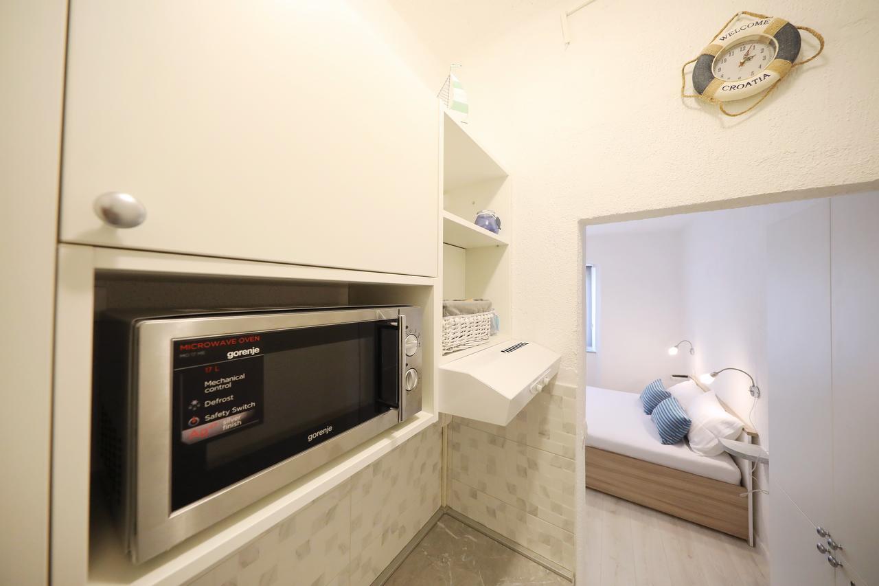 Sea View Studio Apartment 자다르 외부 사진